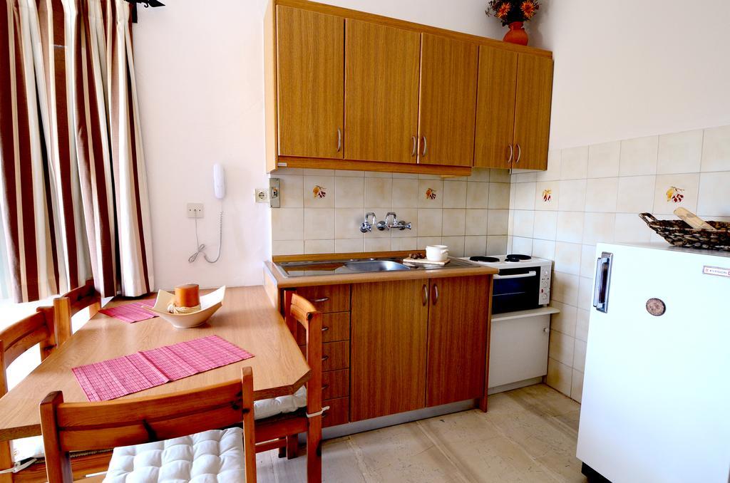 Golden Apartments Agios Nikolaos  Luaran gambar