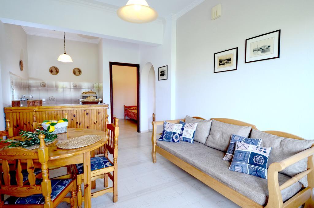 Golden Apartments Agios Nikolaos  Luaran gambar