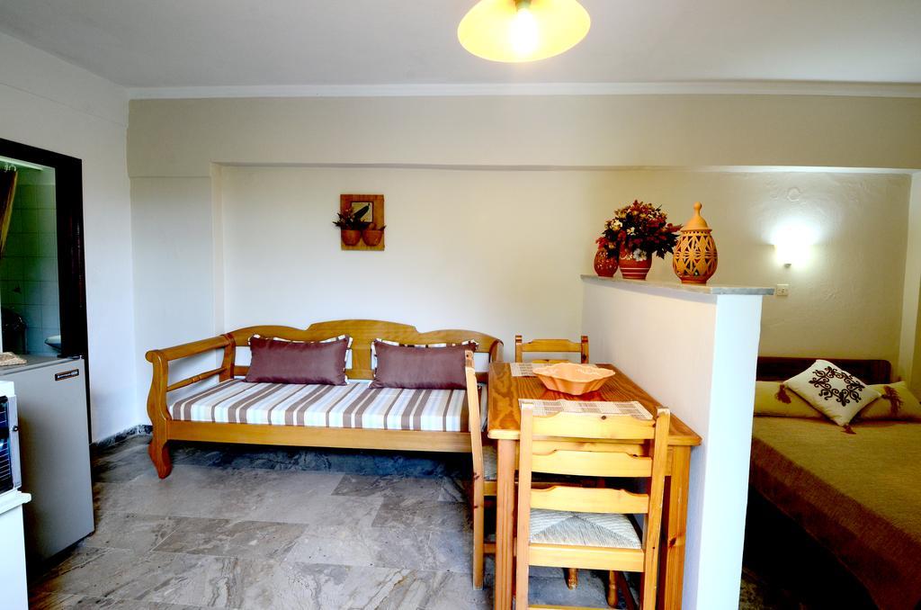 Golden Apartments Agios Nikolaos  Luaran gambar