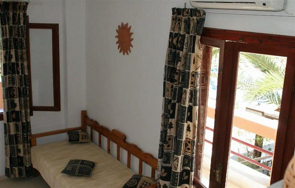Golden Apartments Agios Nikolaos  Luaran gambar
